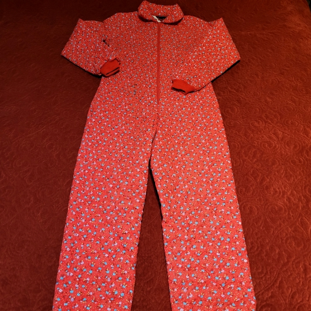 70's RED Quilted Floral One Piece Pajamas by Wiman